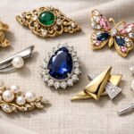 Sagės: The Complete Guide to Stylish Brooches and How to Wear Them